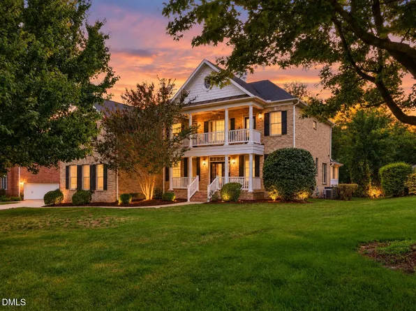 9015 Treesdale Ln, Raleigh, NC 27617