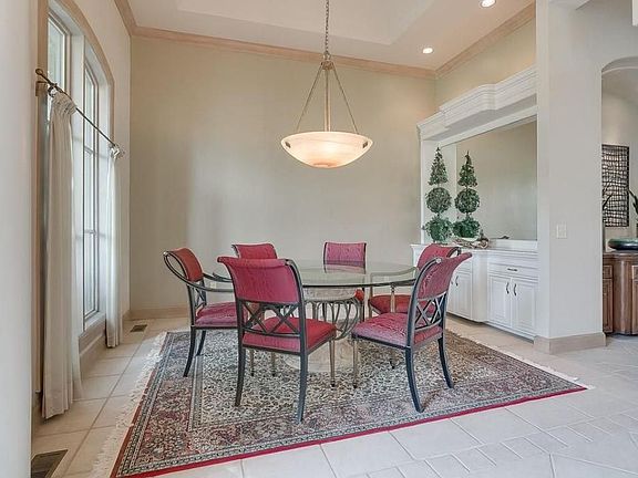 5th image of 15008 Dourdan Ct
