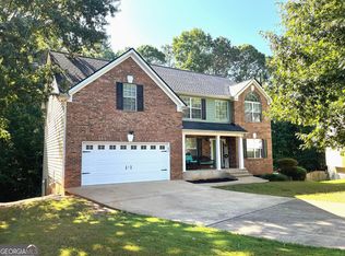 10 New York Ave, Sharpsburg, GA 30277