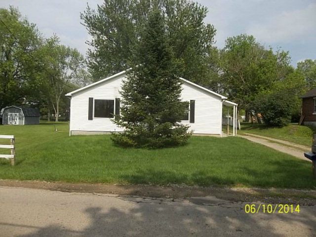 1st image of 136 Kinnamon Ln