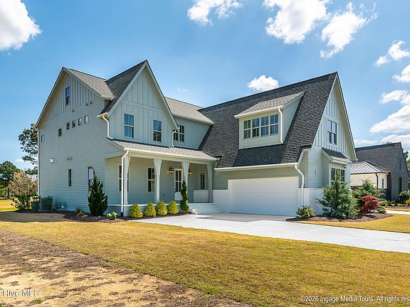 3rd image of 11 Sunflower Court