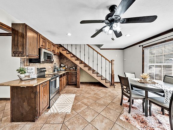 4th image of 716 Brinker St