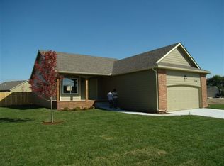 2606 E Old Spring Rd, Derby, KS 67037
