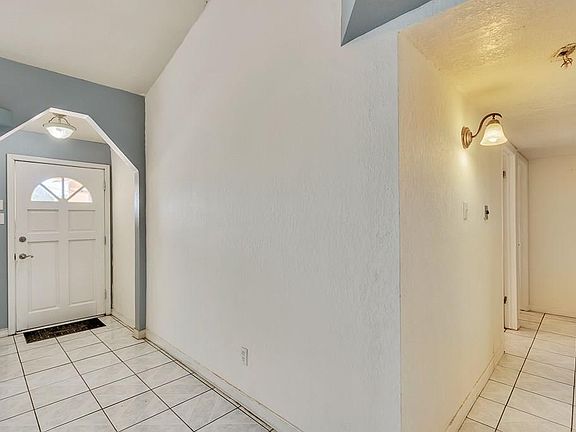 5th image of 14351 Santiesteban Ln