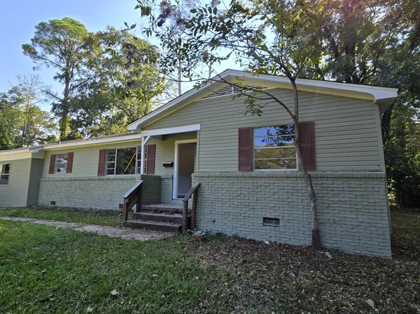 4560 Kirkley Cir, Jackson, MS 39206