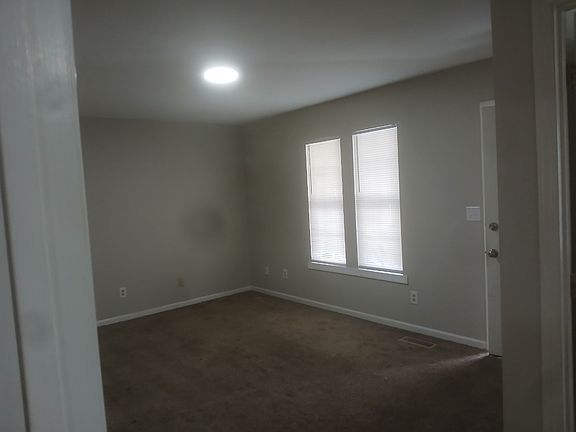 5th image of 206 Mitchell St APT 1