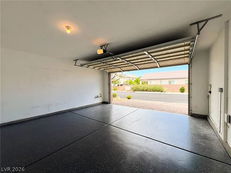 6423 Pochman Mesa St — Photo 84