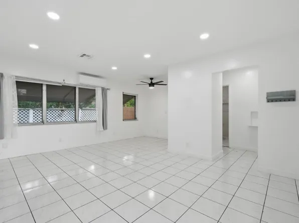 1201 N Victoria Park Rd #1203, Fort Lauderdale, FL 33304