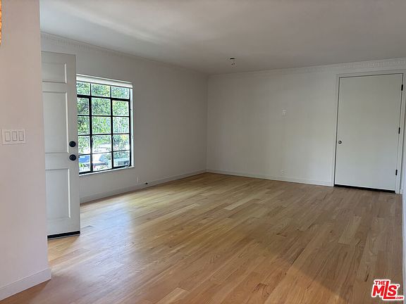 4th image of 751 18th St APT A