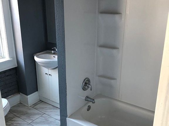 3rd image of 471 N State Ave #10