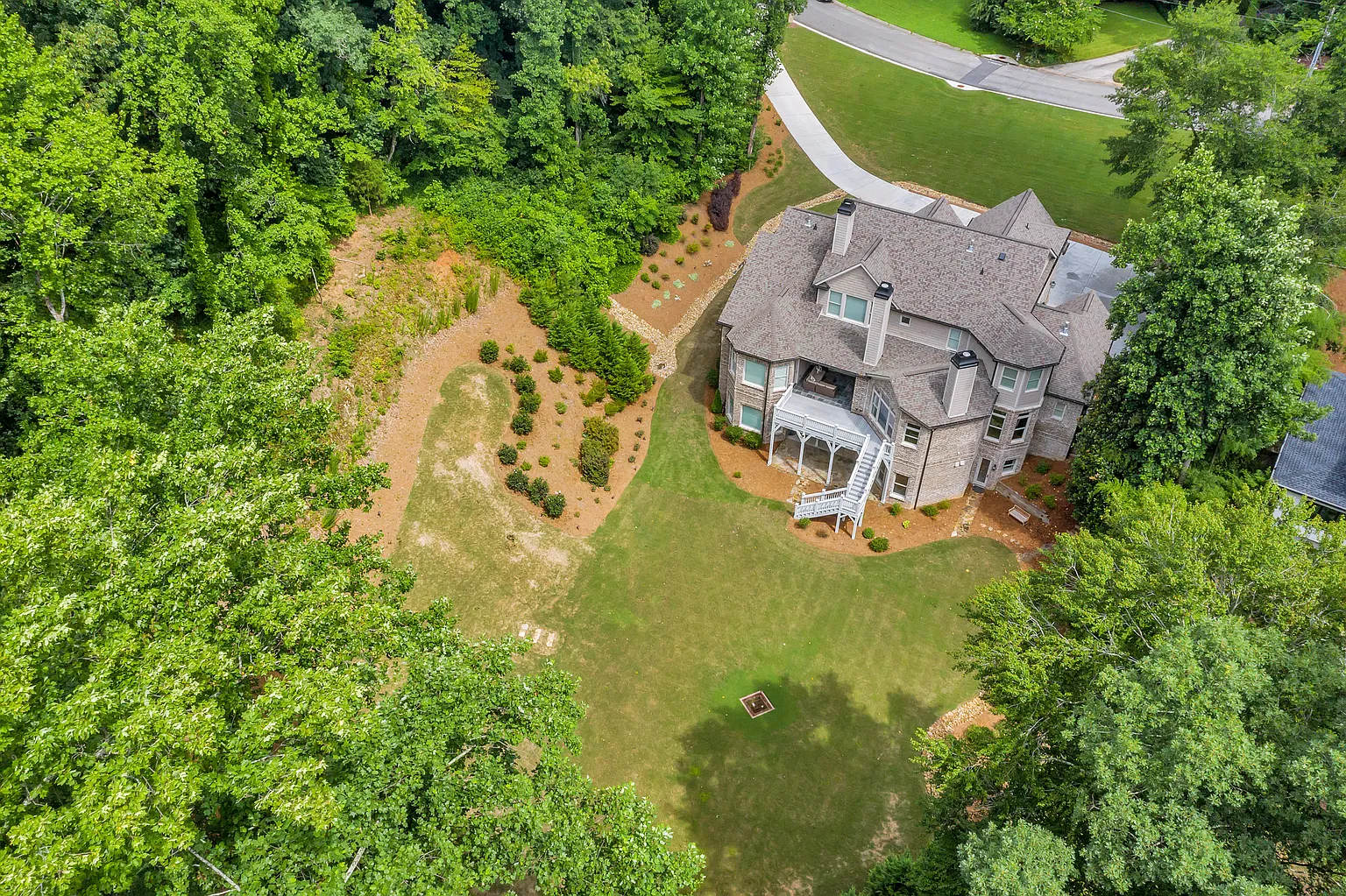 1085 Kingston Dr photo 1