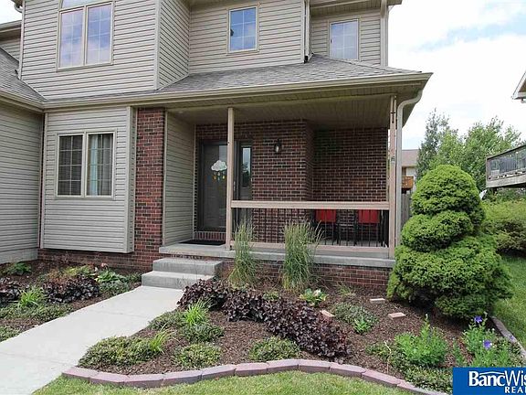 3rd image of 7827 S 59th St