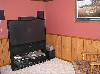 5th image of 687 Granada Ave N