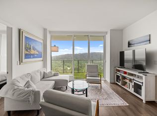 567 Clarke Rd #4102, Coquitlam, BC V3J3X4