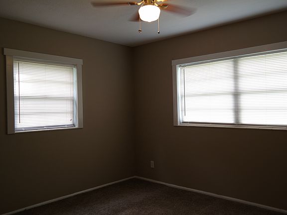 5th image of 7110 35th Ave N