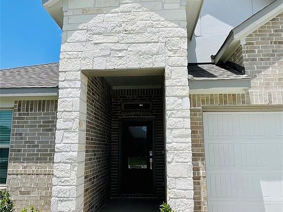 2nd image of 5523 Knox Landing Dr