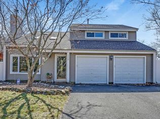 128 Village Rd, Toms River, NJ 08755