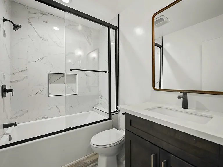 451 Coronado Ter #4 — Photo 8