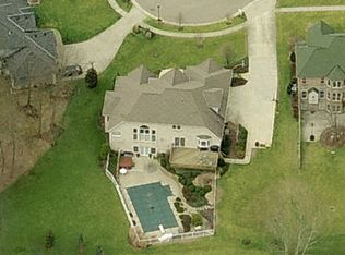 7014 Chestnut Oak Ct, Fairfield Township, OH 45011