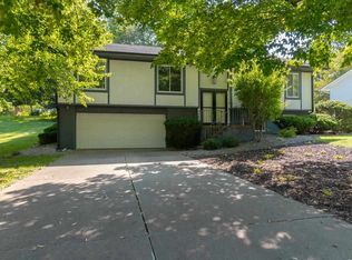 2315 Princeton Rd, Iowa City, IA 52245