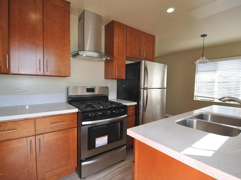 1st image of 921 E Mendocino St