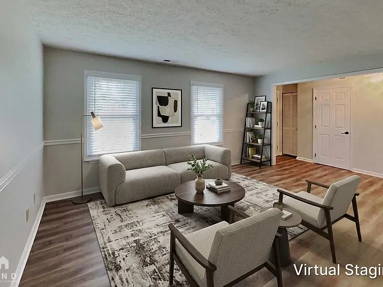 8224 Wynewood Ct — Photo 2