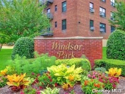 75-08 Bell Boulevard #4O, Oakland Gardens, NY, 11364