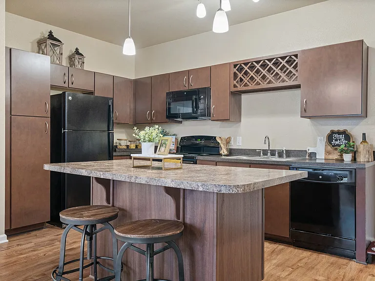 Hughes - 2 Bed / 2 Bath - 1,088 Sq.Ft.