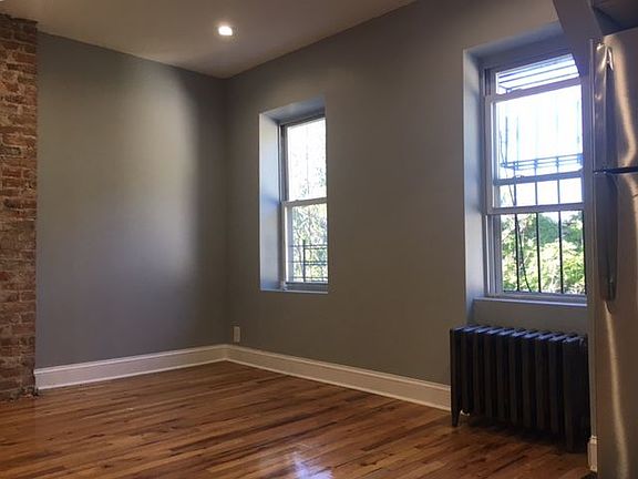 3rd image of 173 Pulaski St APT 3