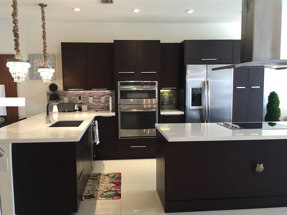 1st image of 6318 NW 105th Pl