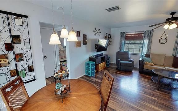 2nd image of 6988 Essex Dr