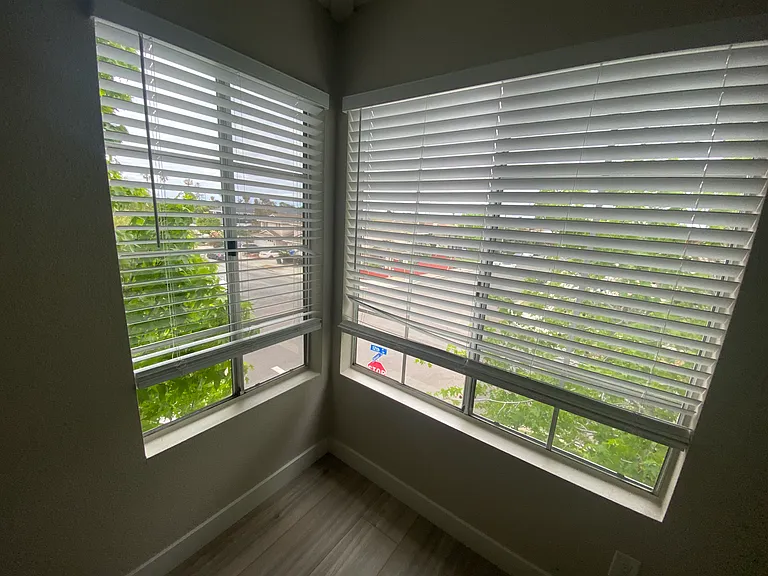 1202 Donax Ave #9 — Photo 4