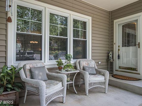 2nd image of 5737 Windsong Ct