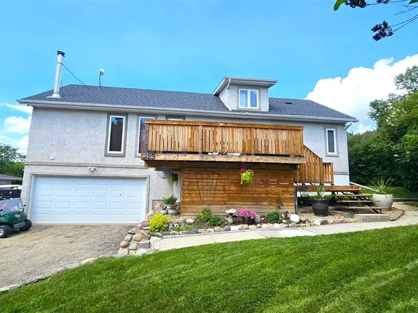 25 Alice Crescent, North Grove, SK S0H 4C0