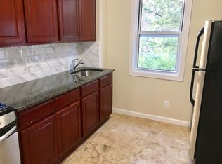 11617 14th Rd, College Point, NY 11356