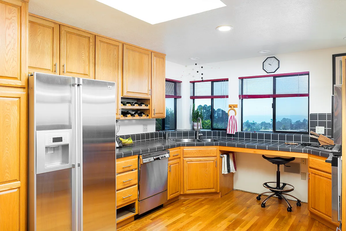 Building Photo - Ventana Ct