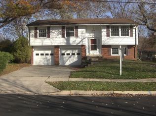 6434 Brightlea Dr, Lanham, MD 20706