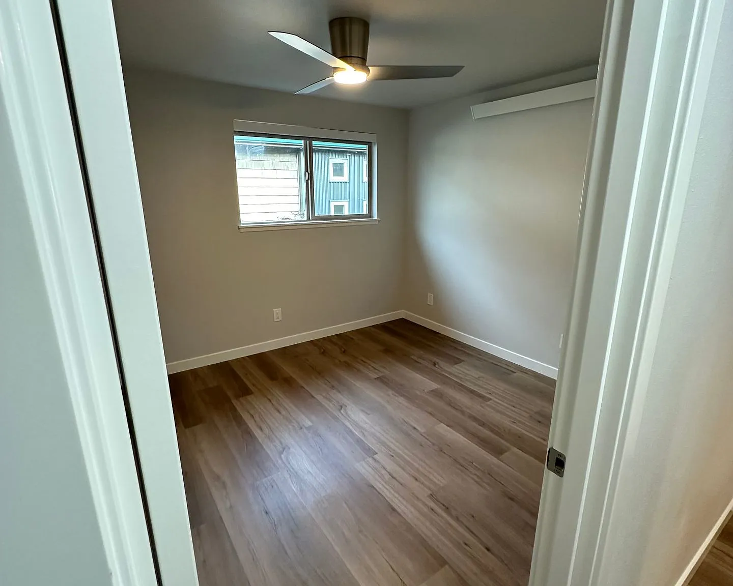 Linden 6 Apartments - Located at Fremont — Photo 3