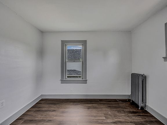 2nd image of 200 S Main St #1