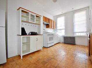 114 Conselyea St APT 3L, Brooklyn, NY 11211