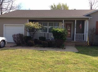 709 McKinney St, Springdale, AR 72764