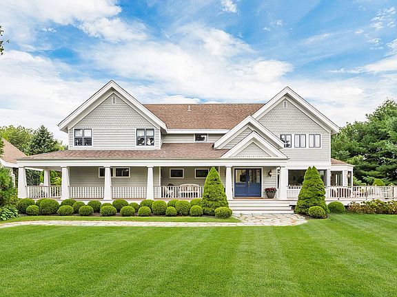 4th image of 119-120 Swans Neck Ln