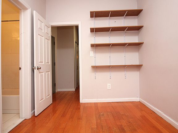 3rd image of 787 Hart St #1B