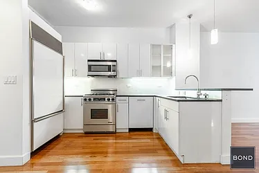 Rented by Bond New York