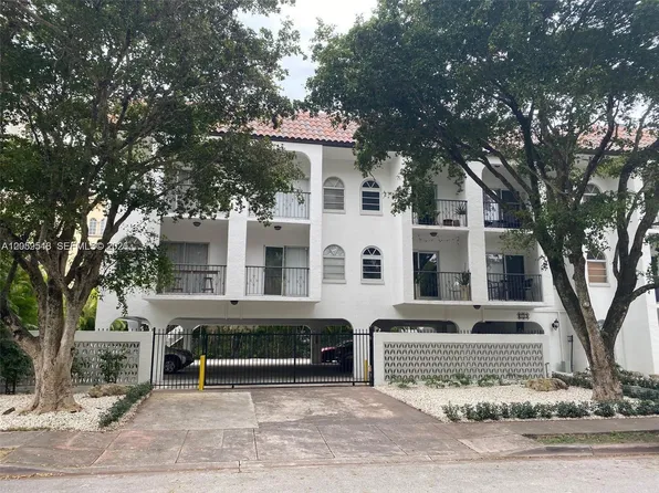 338 Majorca Ave APT 207, Coral Gables, FL 33134