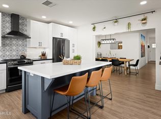 1027 W Peralta Ave, Mesa, AZ 85210