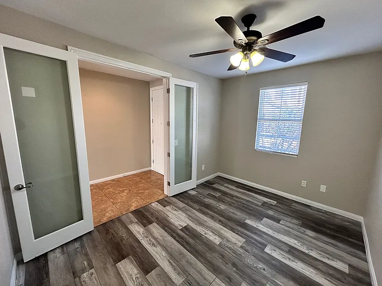 10743 Knickerbocker Ave — Photo 13
