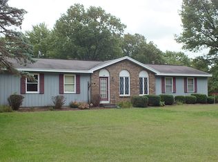 59 Oak Valley Dr, Holland, MI 49424