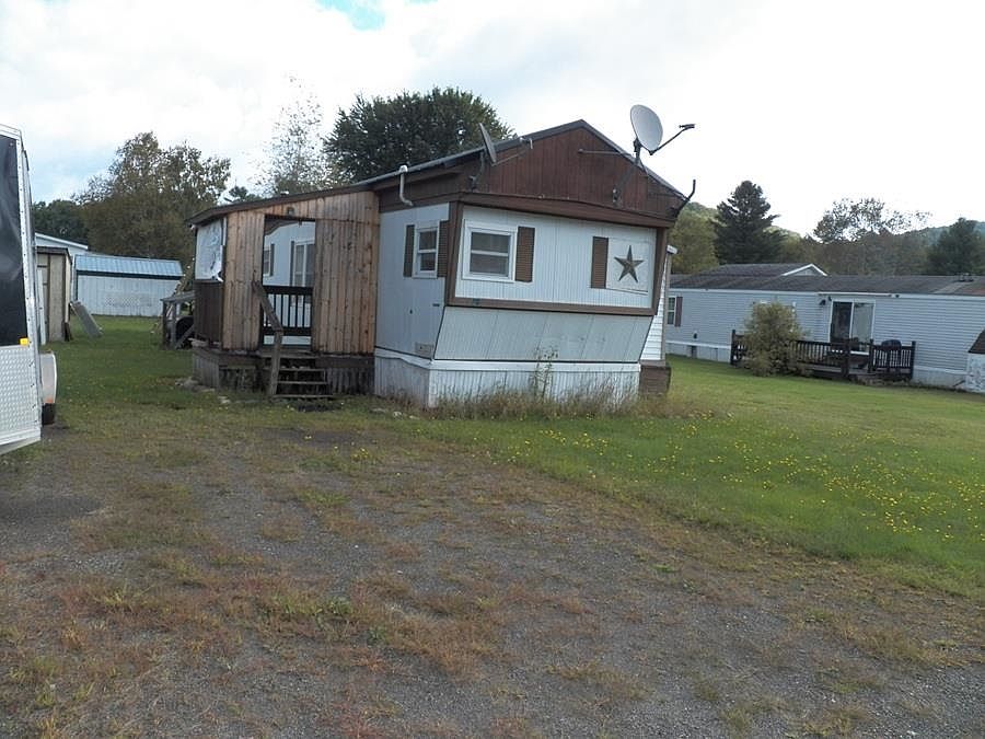 1st image of 28 Preston Lane