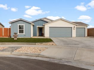 2288 Sanders Ct, Los Banos, CA 93635